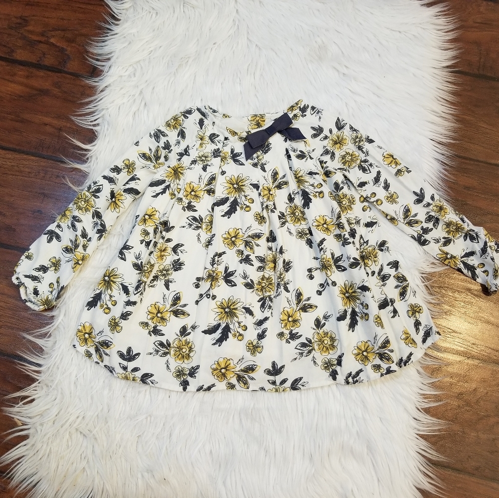 Jillian's Closet top